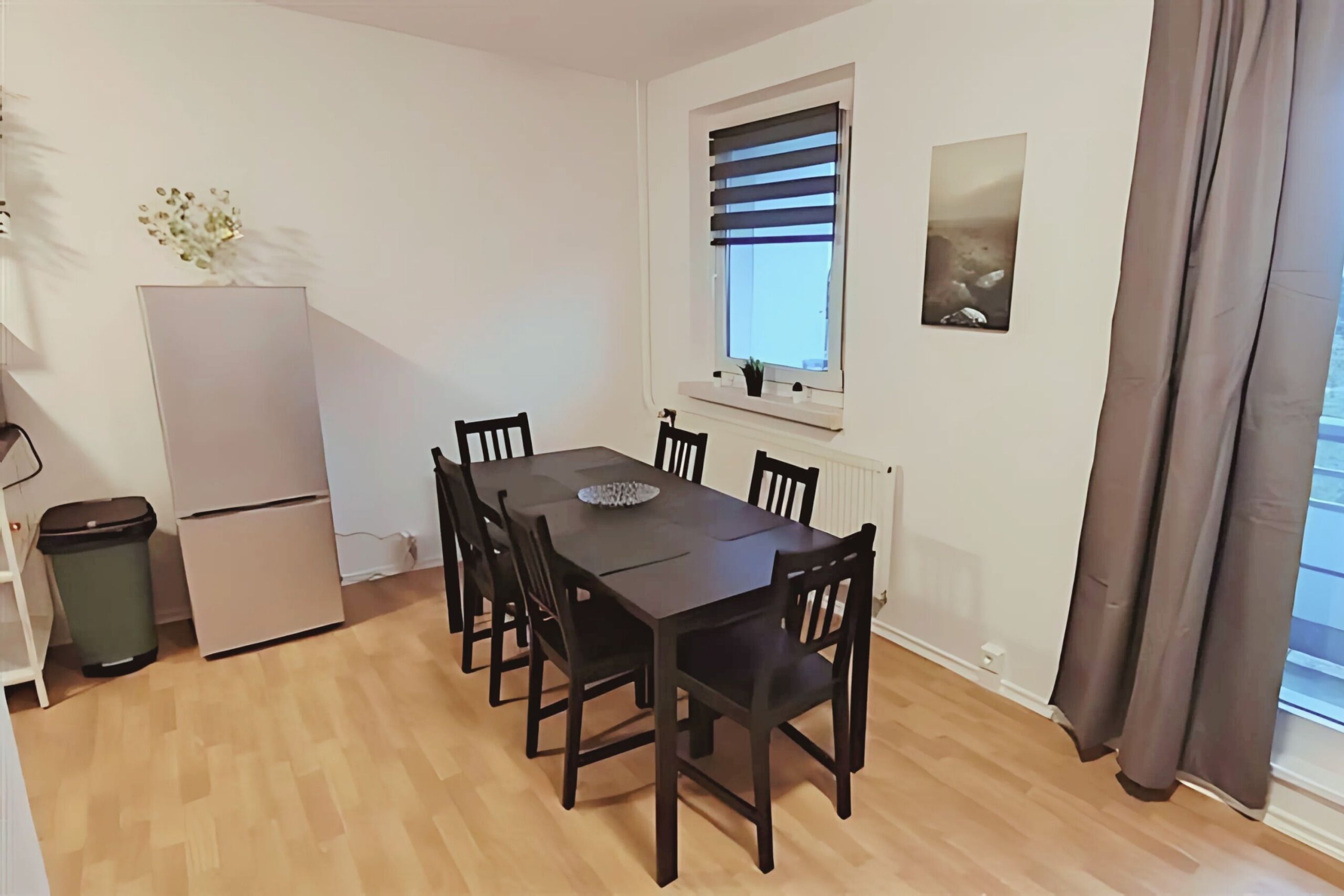 Monteurzimmer Cottbus Essbereich