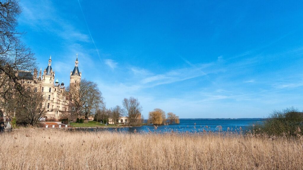 Header Monteurzimmer Schwerin